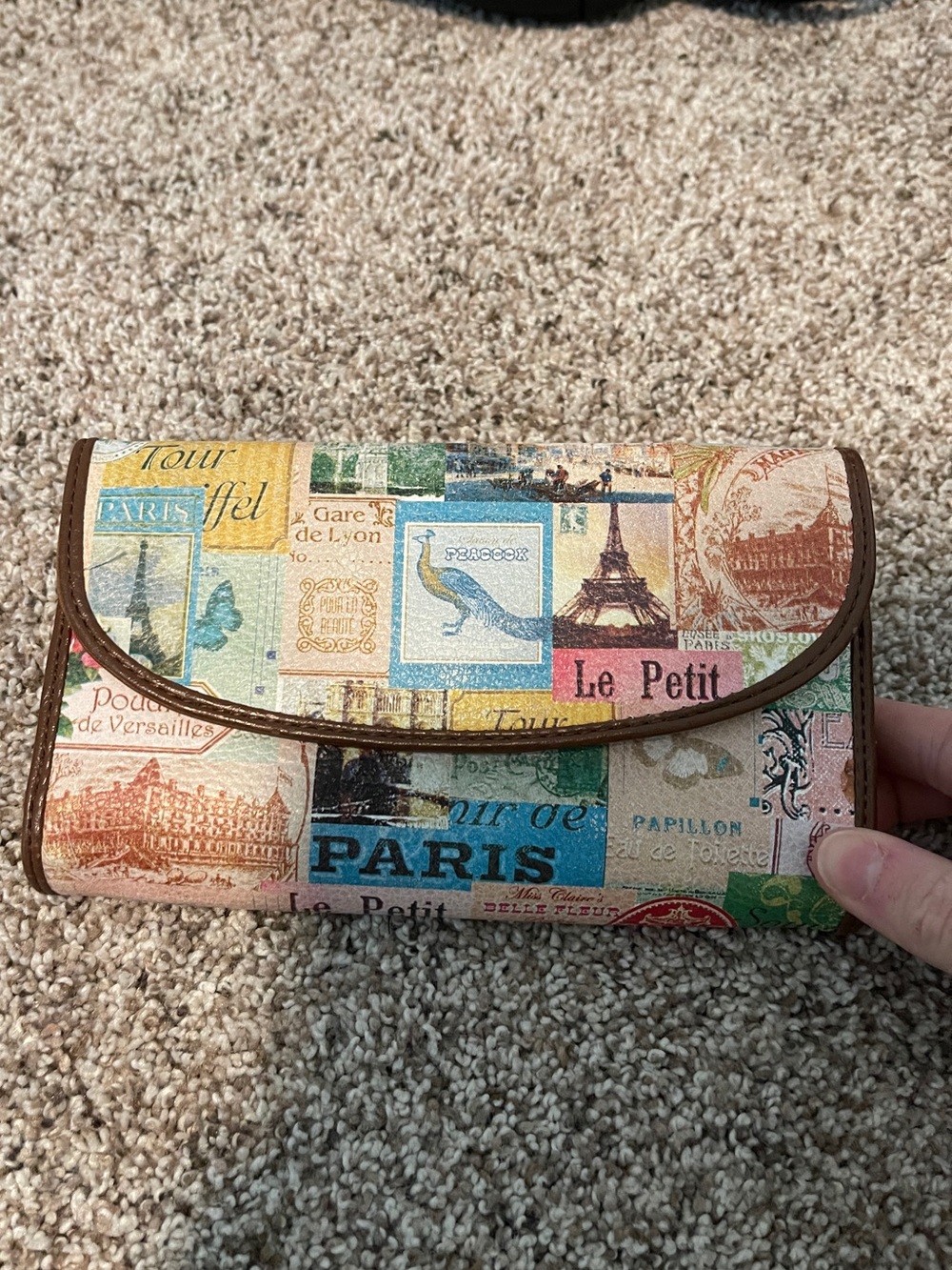 Relic Paris theme Wallet